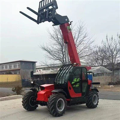 What is the hydraulic system of a telescopic telehandler?